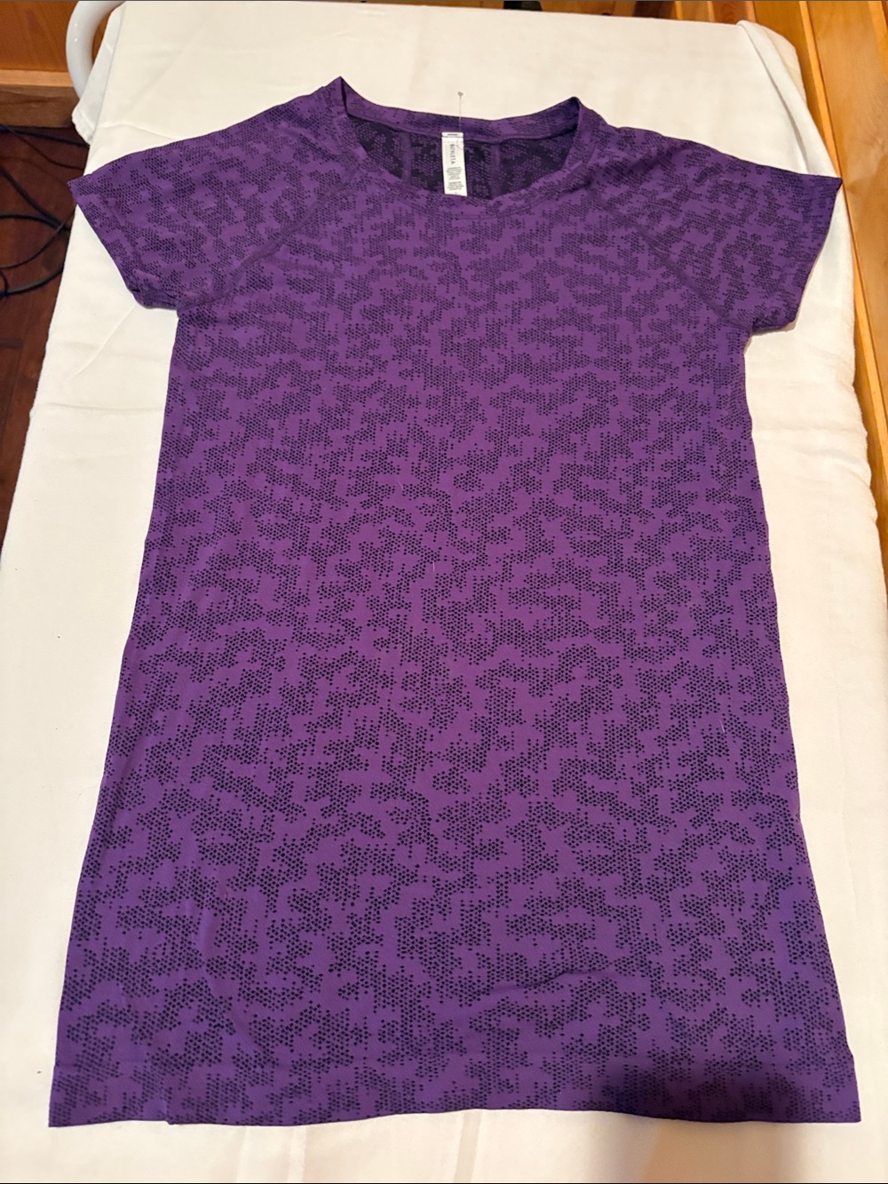 Athleta Purple Printed Short Sleeve Tee